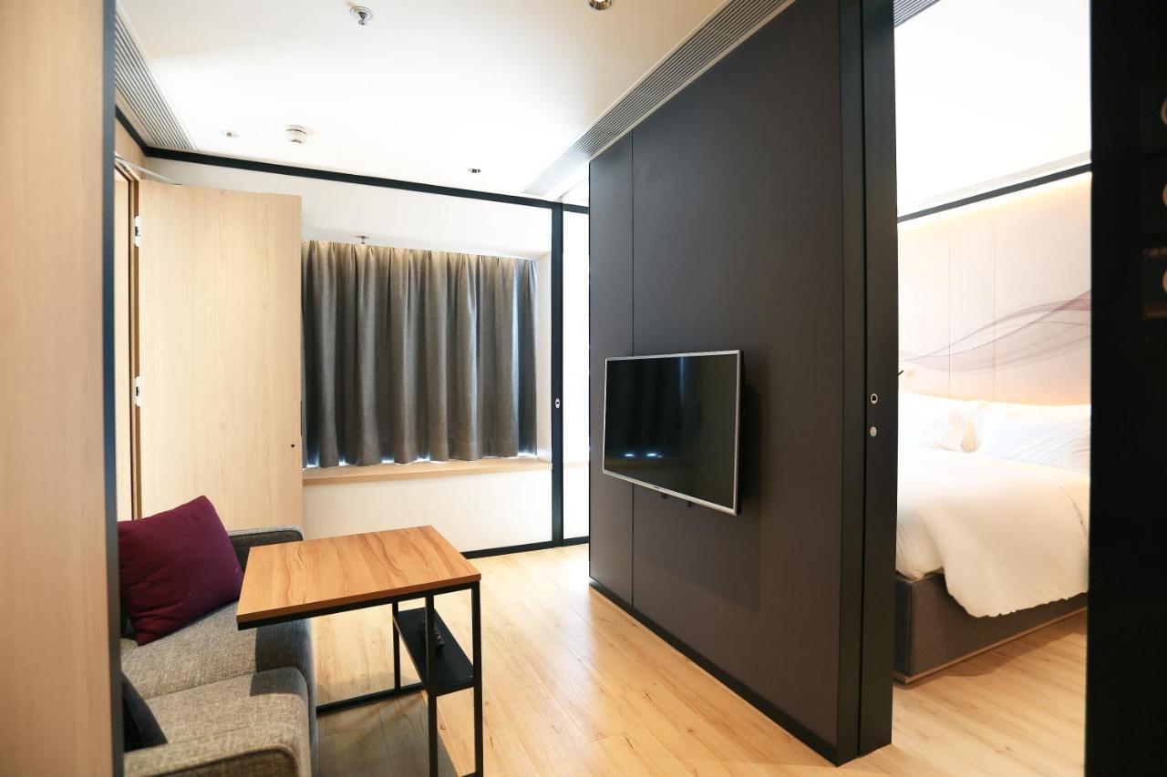 Cm+ Hotels And Serviced Apartments Hong Kong Exterior photo